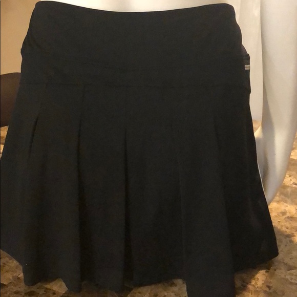 VICTORIA SECRET Sport RUN/ FUN SKIRT. SZ M - Picture 8 of 8